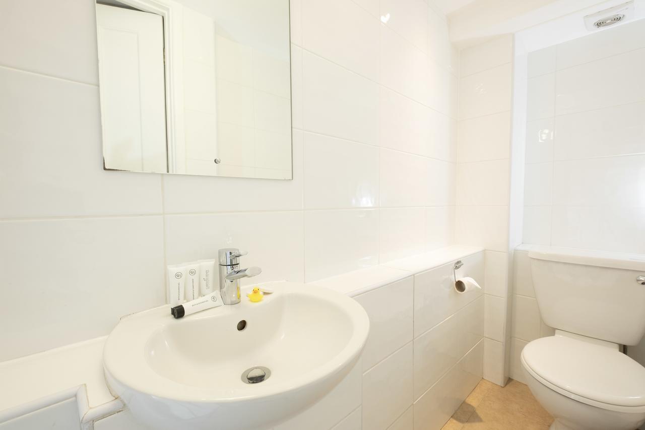 Tweepersoonskamer met 2 Aparte Bedden